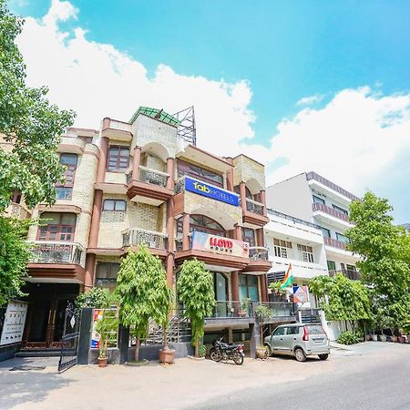 Fabexpress Lloyd House Hotel New Delhi Buitenkant foto
