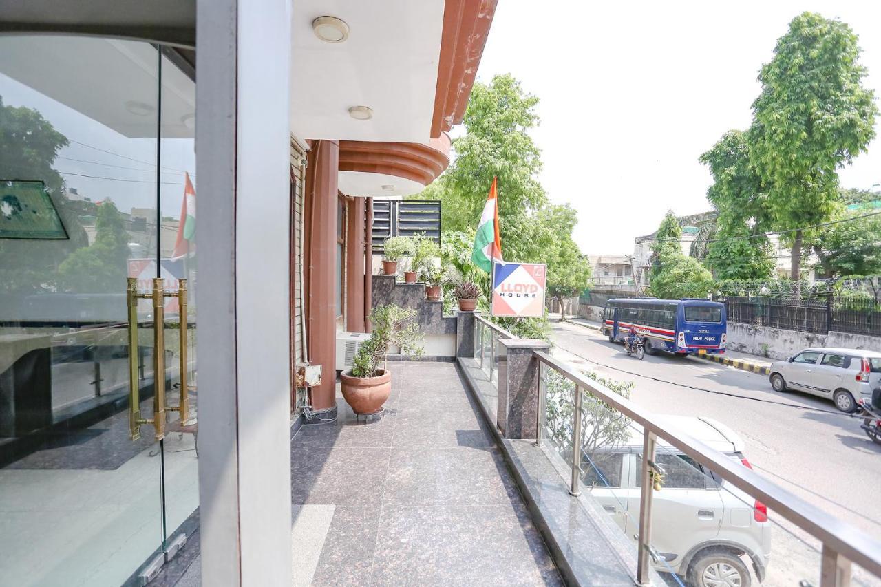 Fabexpress Lloyd House Hotel New Delhi Buitenkant foto